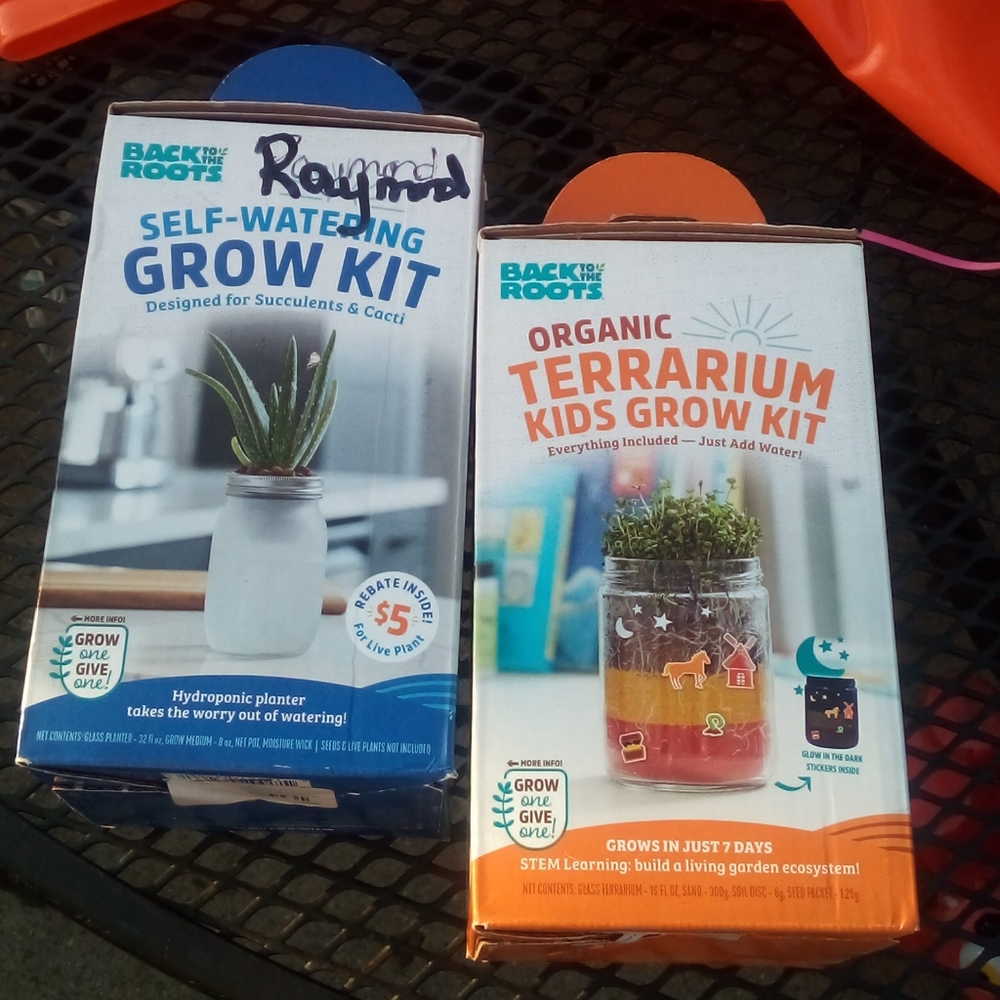 Kids "Back to the Roots" Grow Kits Set of 2